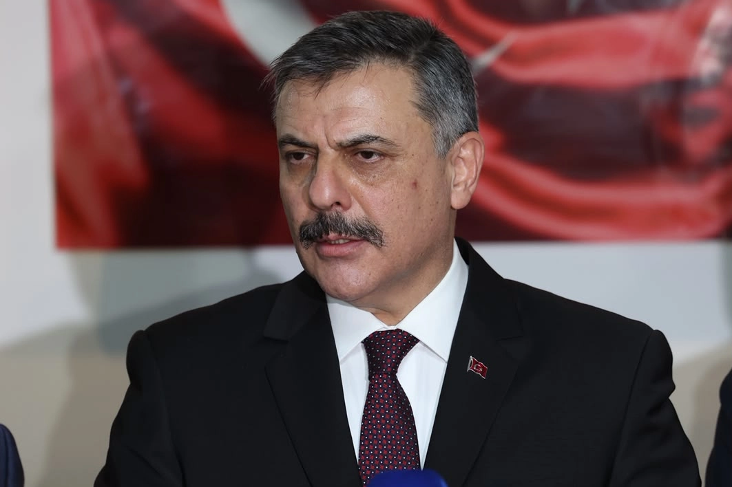Bakan &Ccedil;ift&ccedil;i: İzmir AFAD ekipleri Soma'ya y&ouml;nlendirildi