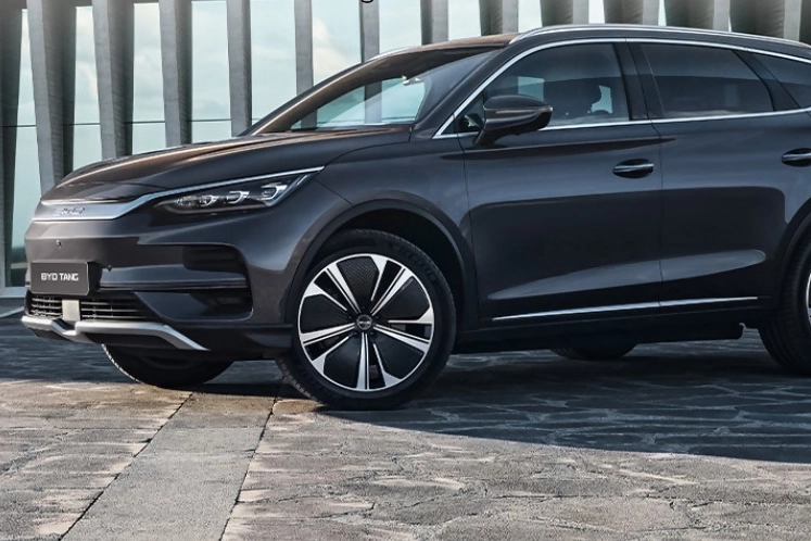 &Ccedil;inli BYD&rsquo;ye yaptırım uygulanacak mı? Bakan Kacır a&ccedil;ıkladı