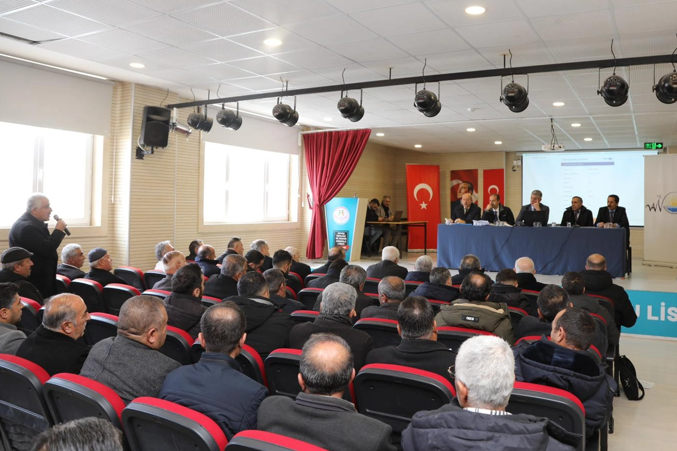 Van'da s&ouml;z artık muhtarlarda