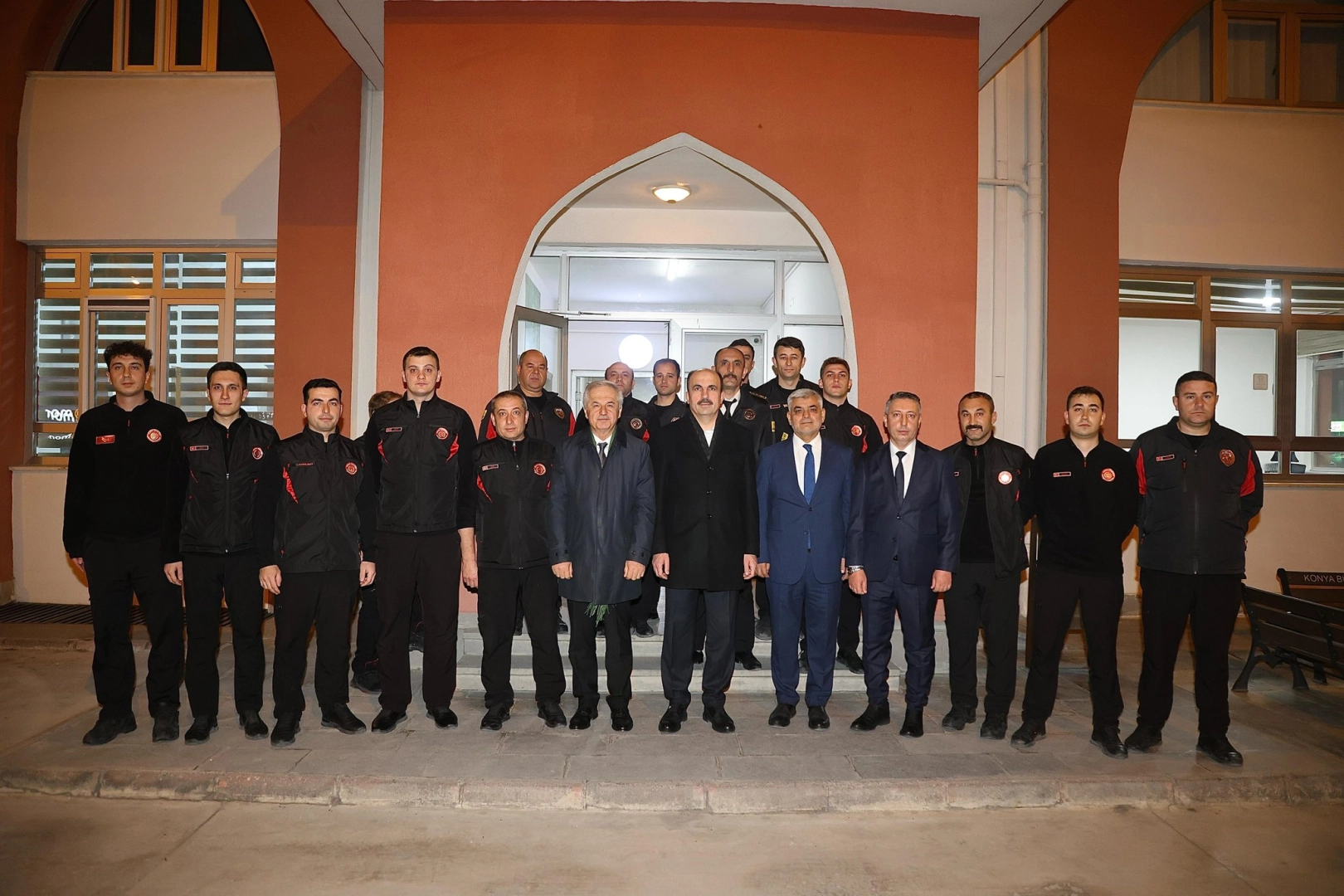 Konya'da Başkan Altay&rsquo;dan gece mesaisi ziyareti