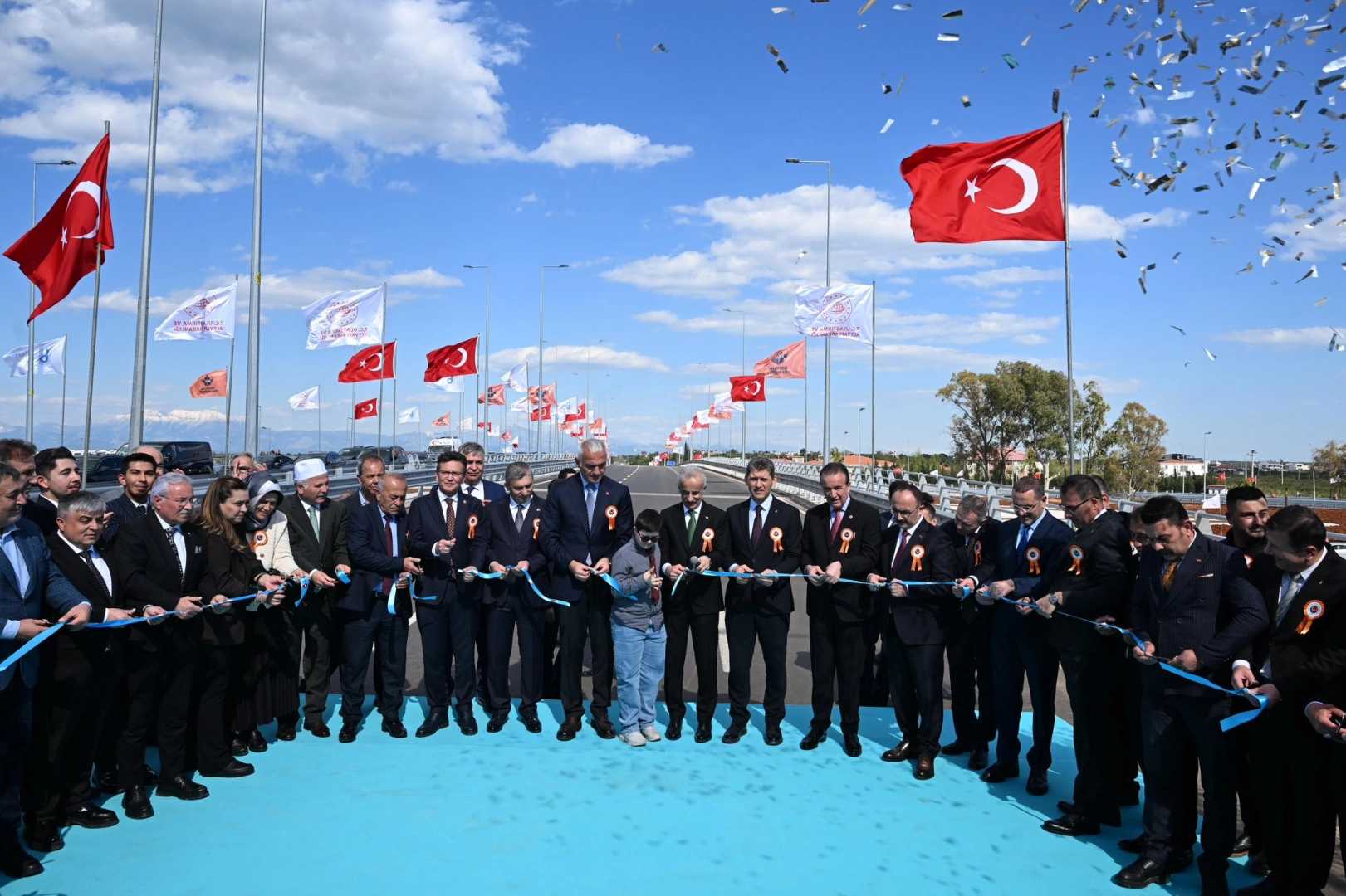 Altınkale Kavşağı hizmete a&ccedil;ıldı... Yıllık tasarruf hedefi 274 milyon TL