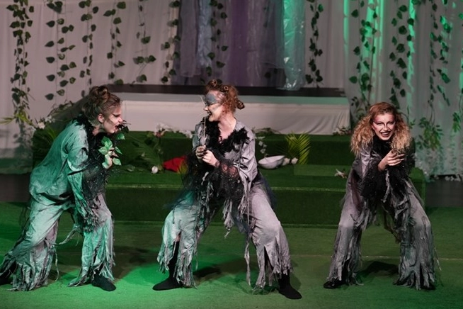 Uluslararası Tiyatro Festivali Denizli&rsquo;ye sanat r&uuml;zgarı estirdi