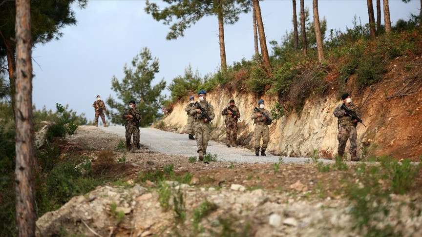 Teröristlerin korkulu rüyası 'Amanos kartalları' ramazanda da elleri tetikte vatan nöbeti tutuyor