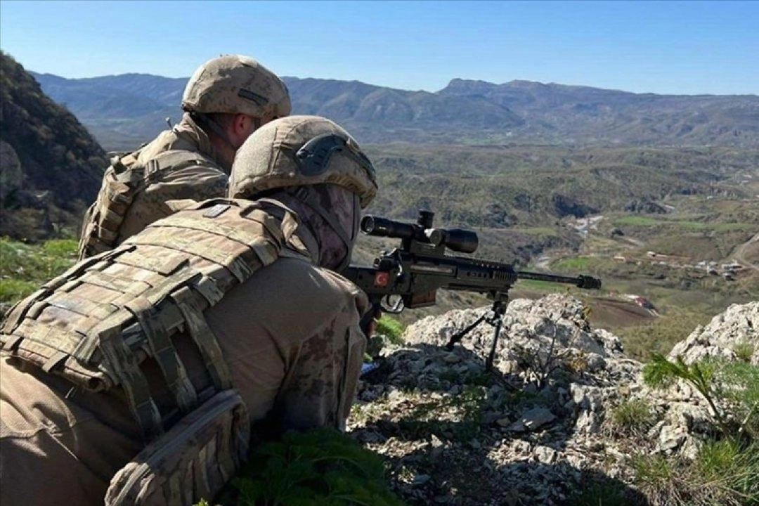 MSB: Son bir haftada 6 PKK&rsquo;lı ter&ouml;rist teslim oldu