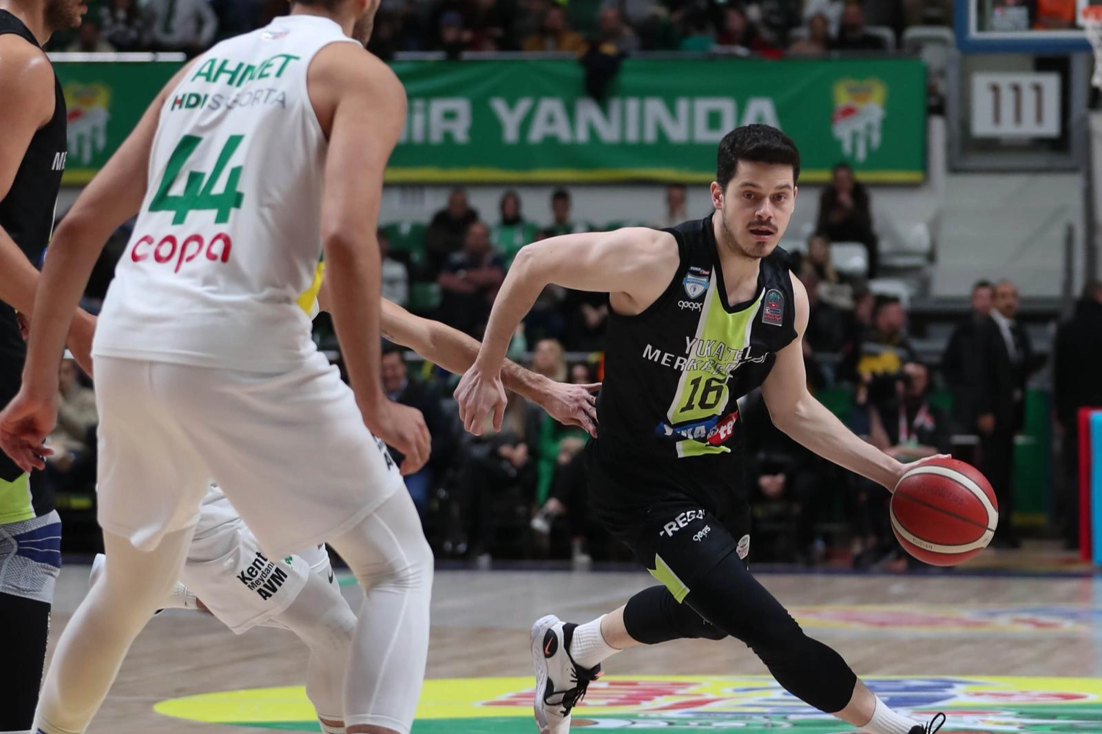 Play-Off yolunda g&uuml;&ccedil;l&uuml; adım: G&ouml;khan Aydın Sakarya B&uuml;y&uuml;kşehir&rsquo;de