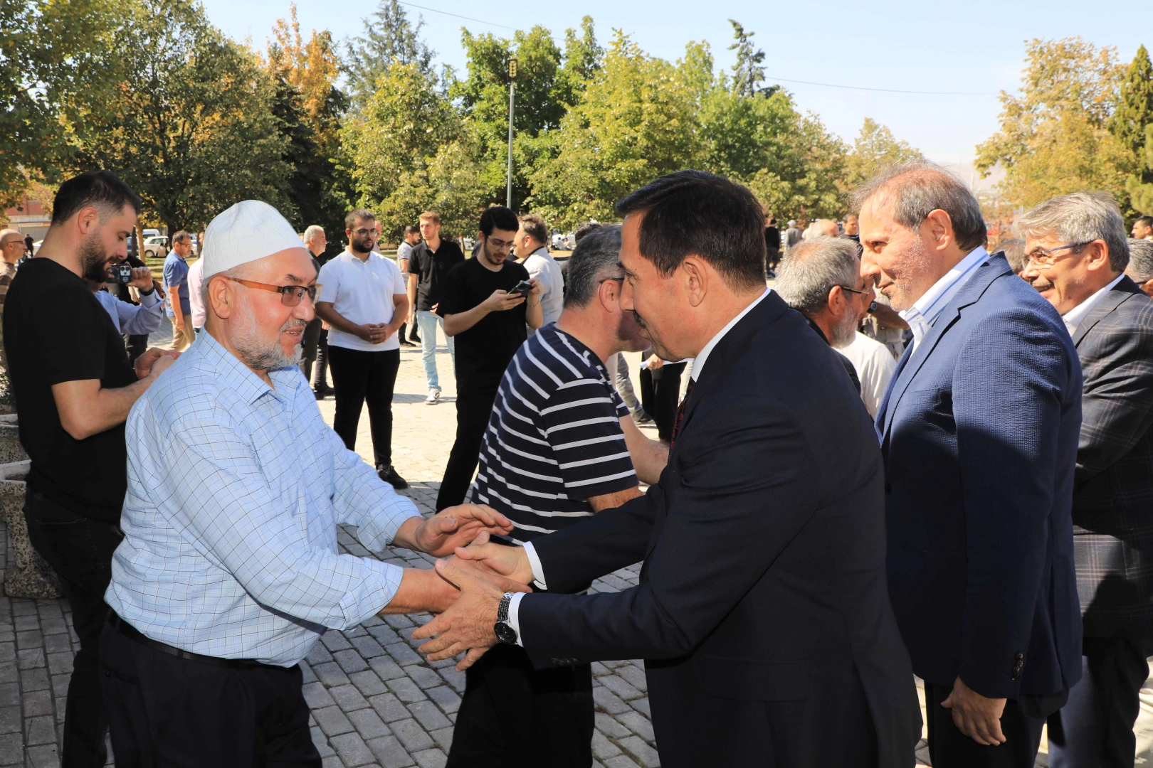 Konya’da Başkan Kılca’dan mahalle ziyareti