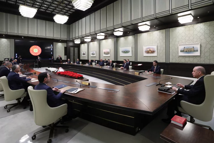 Kabine bug&uuml;n Beştepe&rsquo;de toplanıyor
