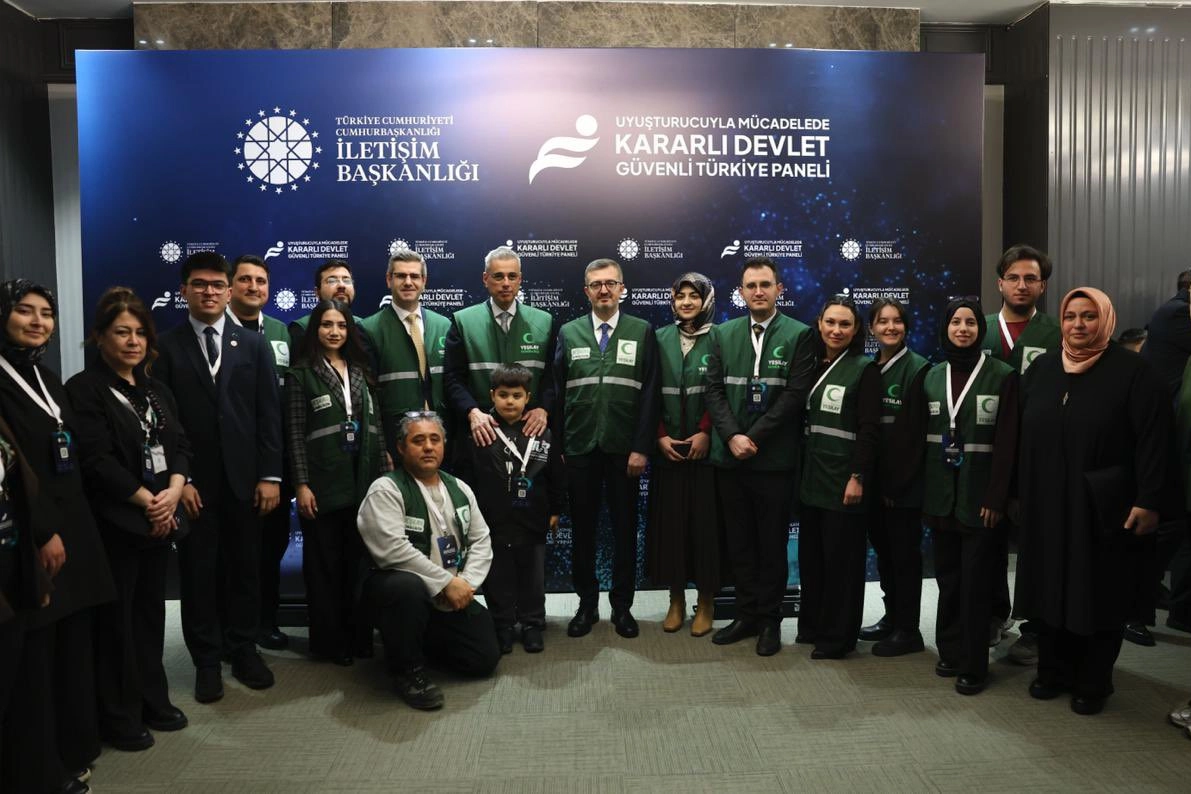 İletişim'den uyuşturucuyla m&uuml;cadelede 'Kararlı Devlet, G&uuml;venli T&uuml;rkiye' paneli