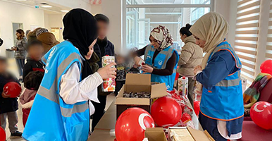 Asenalar, Depremzede Çocuklarla Buluştu